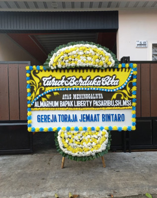 Papan Bunga Duka di Gundagi
